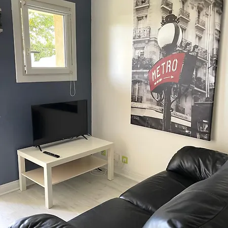 Apartment Cosy Independant Avec Jardin A Proche Cergy Pontoise